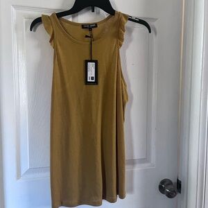 David Lerner tank color marigold size S